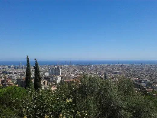 Lugares que visitar en Barcelona: 15 sitios que de verdad valen la pena (2026)