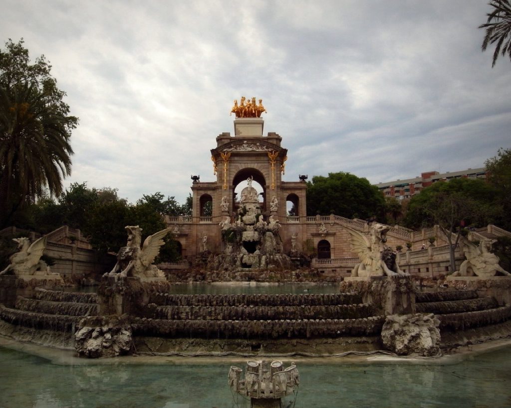 Cascada Monumental: The Golden Fountain of Ciutadella